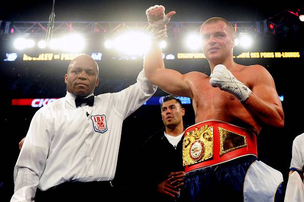 Sergey Kovalev v Jean Pascal