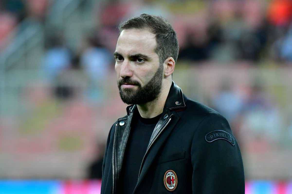 Higuain Chelsea allenamento