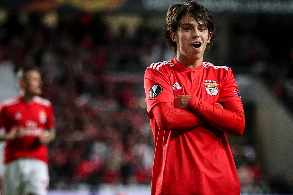 Joao Felix esulta così contro l'Eintracht Francoforte