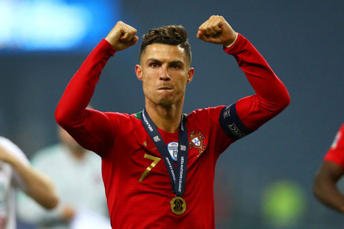 Cristiano Ronaldo via social l'elenco dei trofei vinti nel 2019