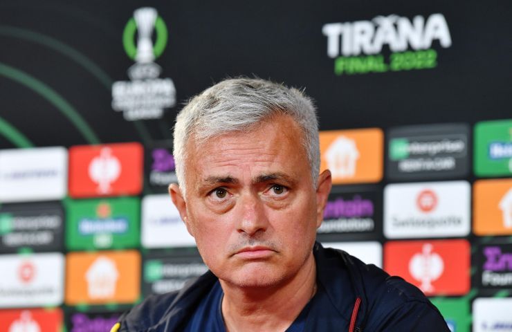 Mourinho addio Roma