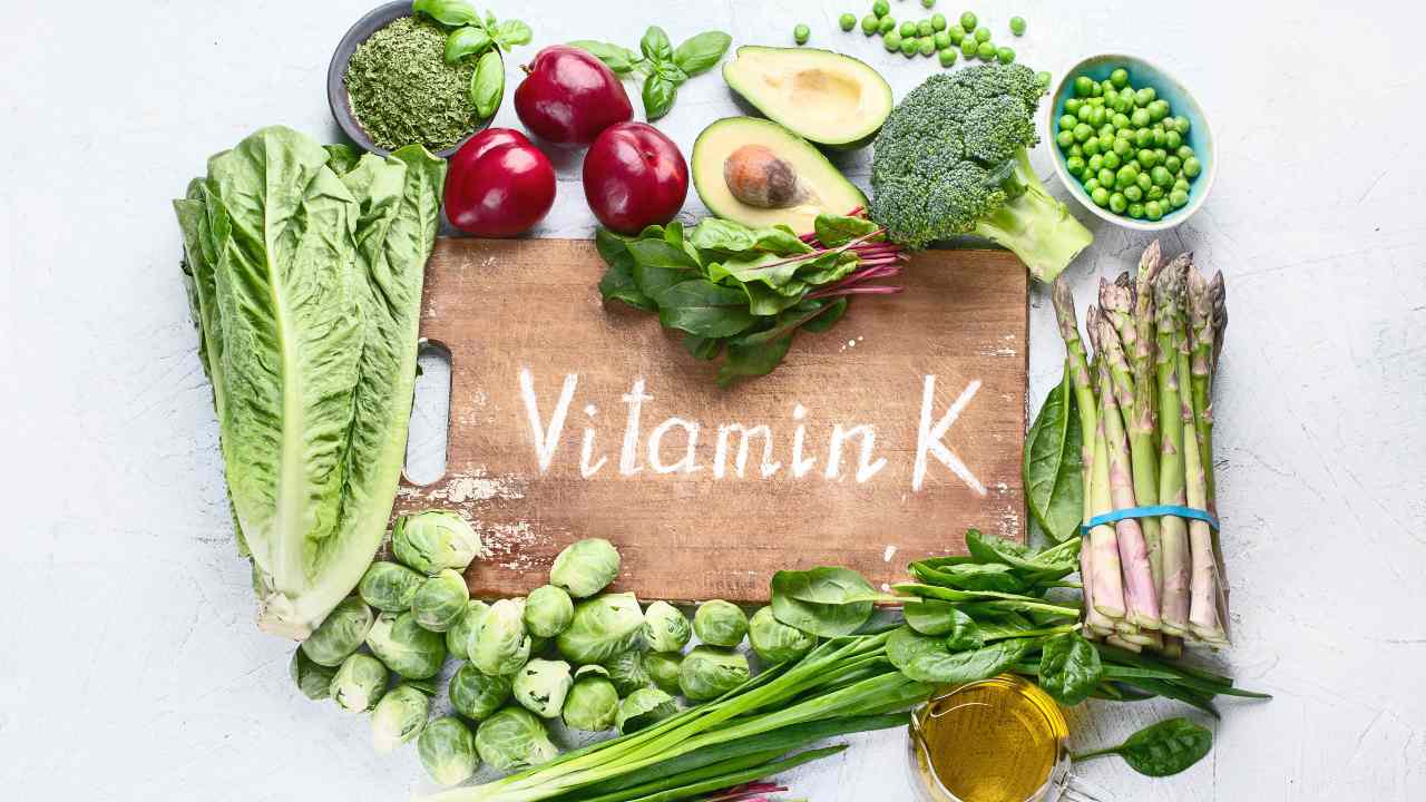 Vitamina K benefici alimentazione