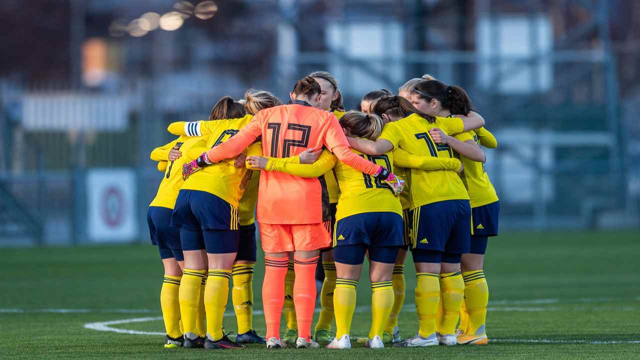 Calcio femminile richiesta ai vertici FIFA