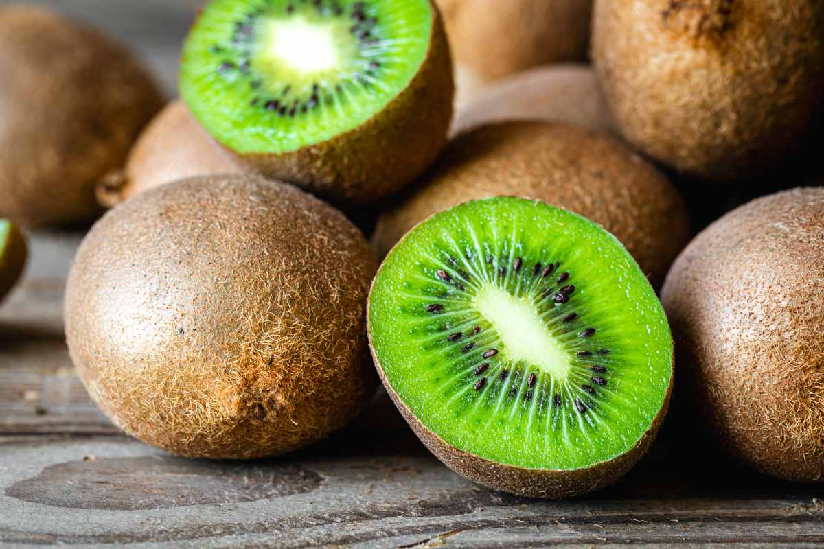 kiwi proprietà benefiche