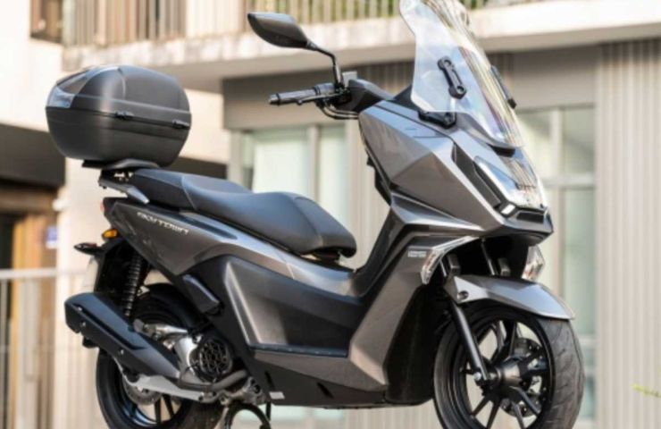 Kymco scooter 125 modello prezzo vantaggi