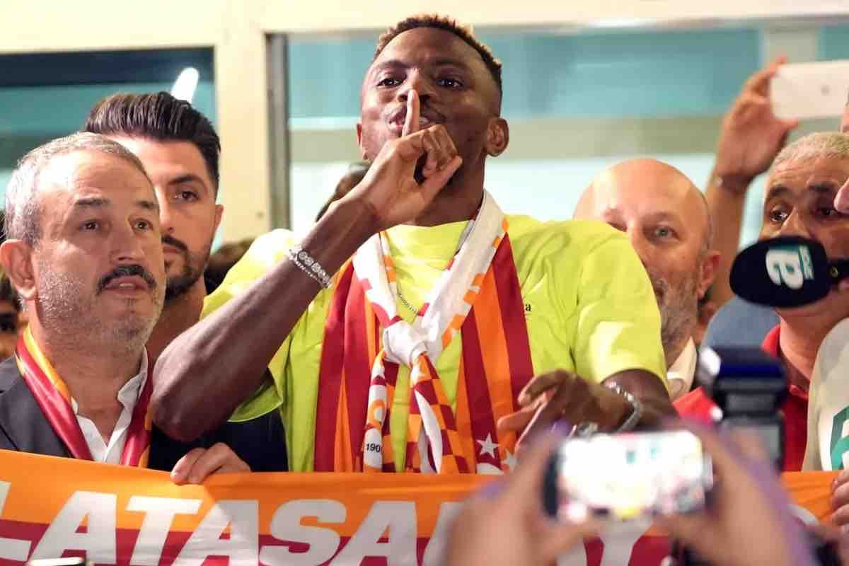 Ufficiale il passaggio di Osimhen al Galatasaray: la reazione di Mauro Icardi