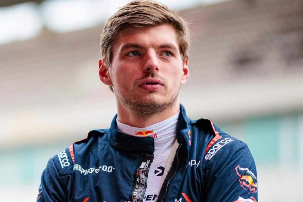 Verstappen proposta Aston Martin