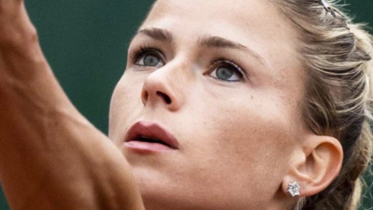 Camila Giorgi selfie lunedì bollente