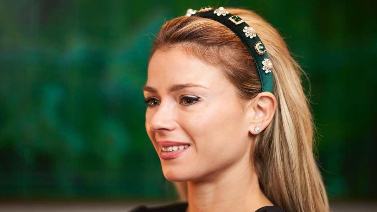 Camila Giorgi minigonna inesistente