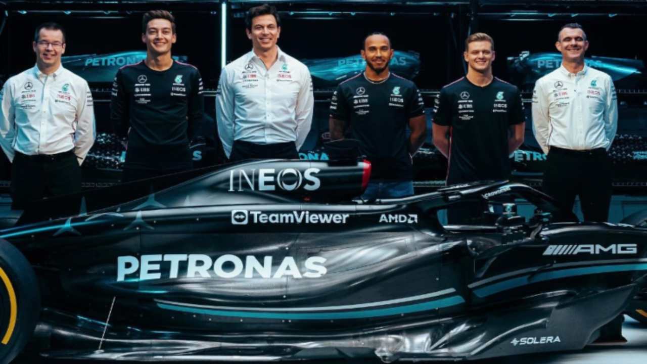 Mercedes presentazione vettura