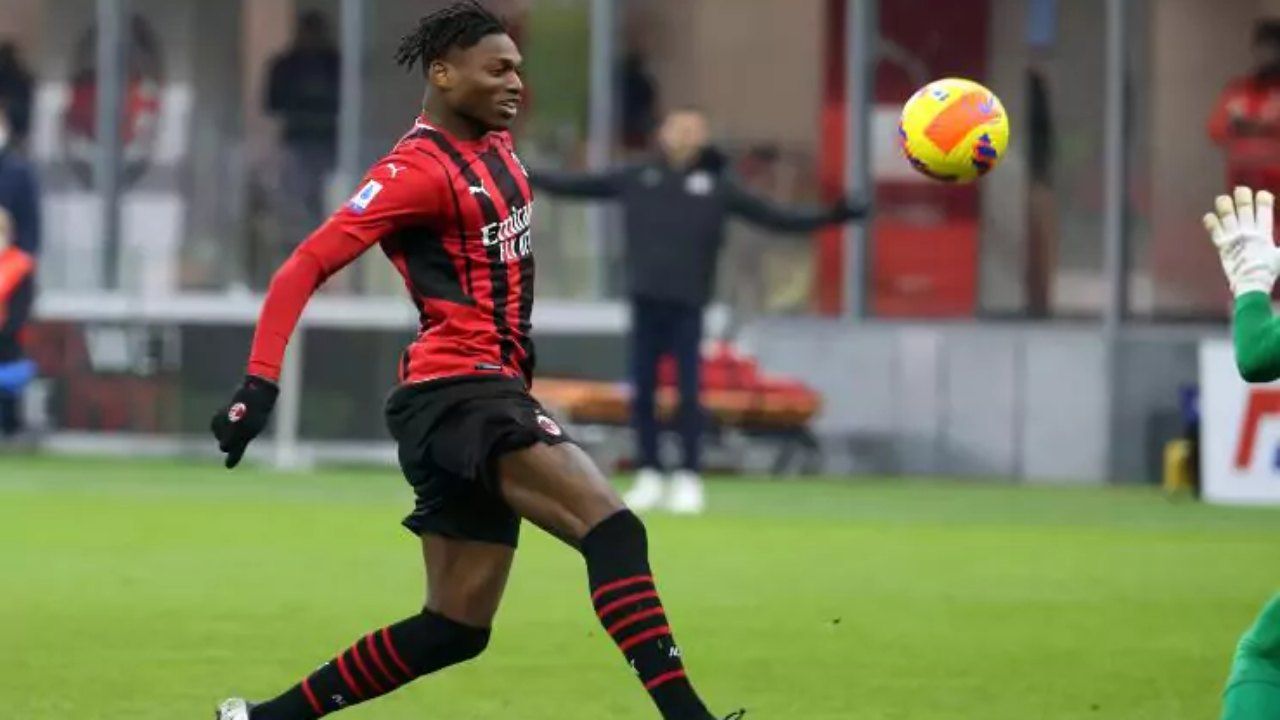 Milan rinnovo contratto Rafael Leao richieste