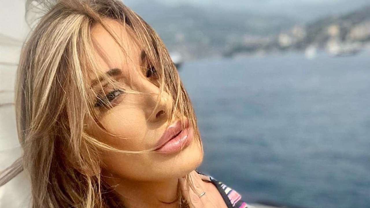 Sabrina Salerno bikini assurdo