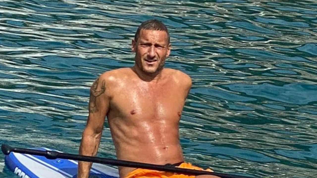 Francesco Totti notizia ultimatum