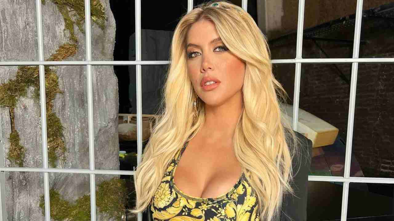 Wanda Nara scollatura sballo