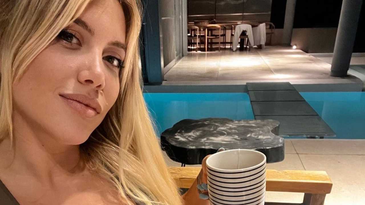 Wanda Nara intimo leopardato